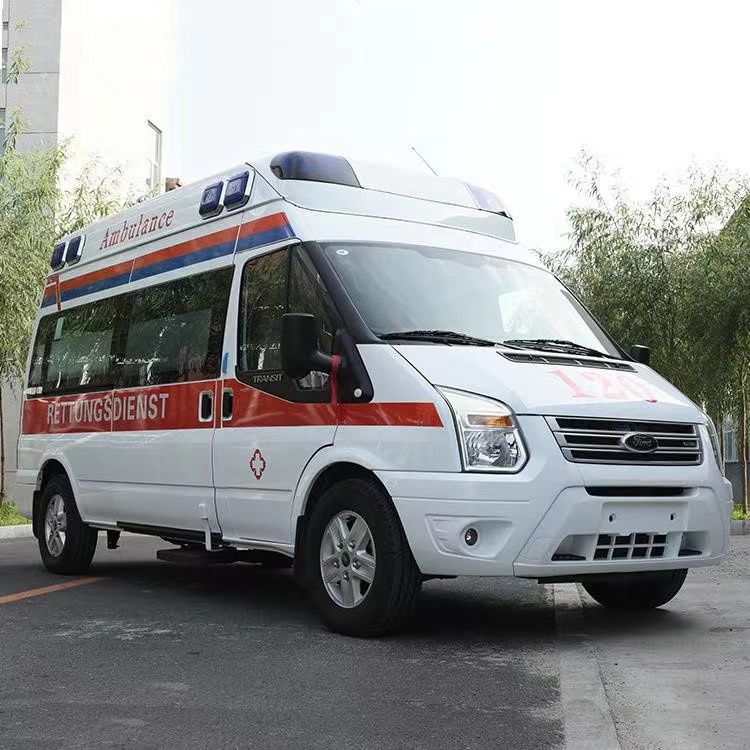 卫滨行动不便者长途救护车租赁:安全转运的核心注意事项